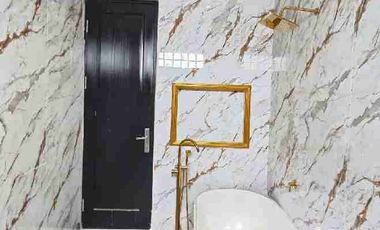 Di sewakan istana Pilatus, per tahun, 2,5 lantai