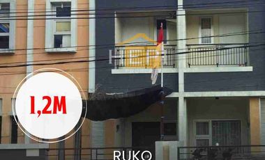 Ruko dijual di RW 04, Kedungmundu, Tembalang, Kota Semarang, Jawa Tengah