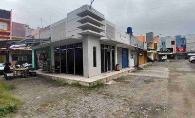 Kios Hook di Komplek Ruko Sukses Sumurpecung dekat Pasar Rau