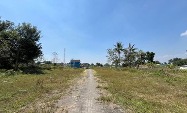 Beli rumah 2 lantai dekat UII Kaliurang dijual cepat dalam cluster