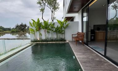 villa baru di Ubud, view sawah, sudah ada ijin SLF,lokasi strategis