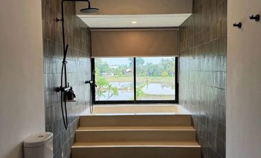 villa baru di Ubud, view sawah, sudah ada ijin SLF,lokasi strategis