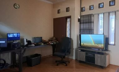 Murah di Bawah Pasaran Rumah Komplek Nusa Hijau Cimahi