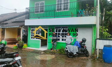 Dijual rumah dua lantai murah dekat Jalan Magelang, Margorejo, Tempel, Sleman