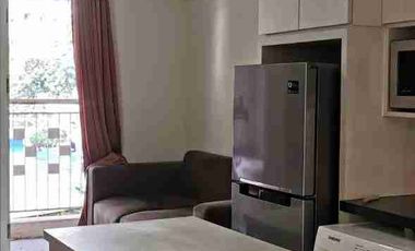 Apartment Springlake Summarecon Bekasi 3 Bedroom Full Furnished Lantai 3 Tower Davalia