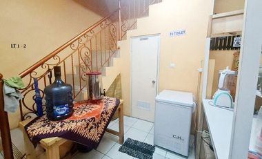 Ruko 3lantai di pinggir jalan raya wibawa mukti 4 jatimekar kec.jatiasih LT.70m SHM