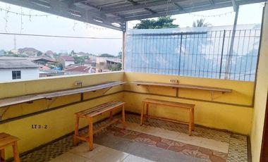 Ruko 3lantai di pinggir jalan raya wibawa mukti 4 jatimekar kec.jatiasih LT.70m SHM
