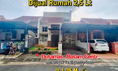Dijual Murah rumah 2,5 lantai dutamas