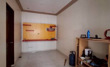 Dijual Murah rumah 2,5 lantai dutamas