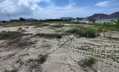 1-3-35 Rai | Nice Semi-Corner Home Plot Located Near Black Mountain Golf Course
