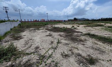 1-3-35 Rai | Nice Semi-Corner Home Plot Located Near Black Mountain Golf Course