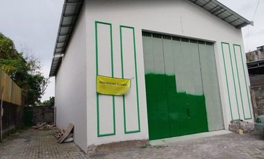 Disewakan Gudang Strategis di Sisi Ring Road Utara Gamping Sleman