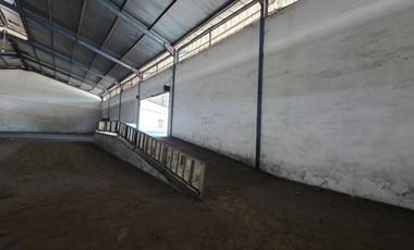 Gudang Besar Loading Dock di Raya Gempol, Dekat Tol dan Jabon