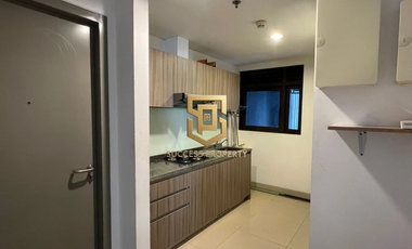 Apartemen 1Park Avenue Tower King Middle Floor View SCBD Fully Furnished Siap Huni