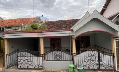 Rumah bagus di Candi Asri Plumbungan Luas 120 M2 Murah bisa nego