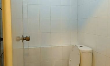 Apartment green pramuka full furnished unit 2 BR baca deskripsi