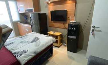 Apartment green pramuka full furnished unit 2 BR baca deskripsi