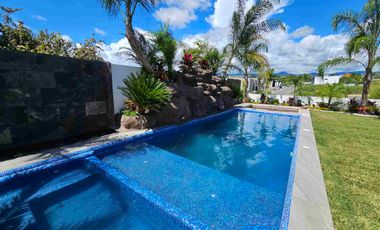 Inmueble en venta en lomas de cocoyoc