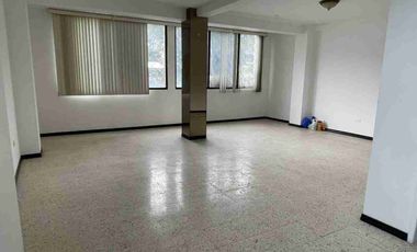 DEPARTAMENTO DE ALQUILER EN CEIBOS - AV DEL BOMBERO (sector abierto)