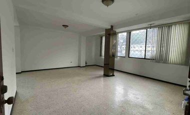 DEPARTAMENTO DE ALQUILER EN CEIBOS - AV DEL BOMBERO (sector abierto)