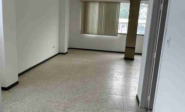 DEPARTAMENTO DE ALQUILER EN CEIBOS - AV DEL BOMBERO (sector abierto)