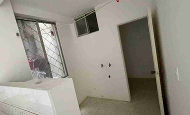 DEPARTAMENTO DE ALQUILER EN CEIBOS - AV DEL BOMBERO (sector abierto)