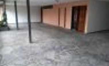 BAJO EL PRECIO!! SE VENDE HERMOSA CASA+DPTO+ESTUDIO EN B° P.VELEZ SARSFIELD-