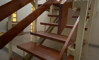 BAJO EL PRECIO!! SE VENDE HERMOSA CASA+DPTO+ESTUDIO EN B° P.VELEZ SARSFIELD-