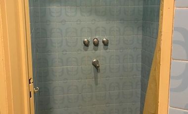 BAJO EL PRECIO!! SE VENDE HERMOSA CASA+DPTO+ESTUDIO EN B° P.VELEZ SARSFIELD-