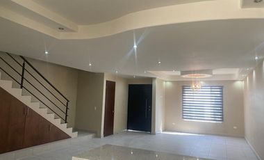 CASA EN RENTA EN BUROCRATAS HIPODROMO