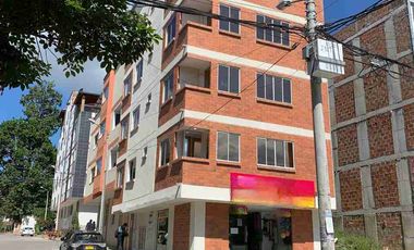 Vendo edificio de 4 pisos de apartamentos, mas Local, rentando.