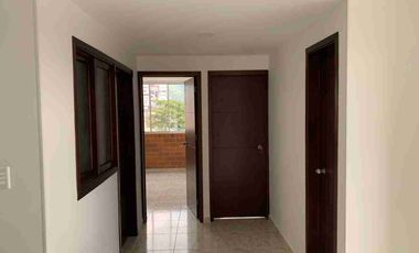 Vendo edificio de 4 pisos de apartamentos, mas Local, rentando.