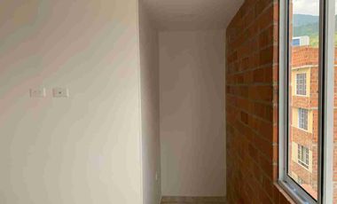 Vendo edificio de 4 pisos de apartamentos, mas Local, rentando.