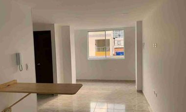 Vendo edificio de 4 pisos de apartamentos, mas Local, rentando.