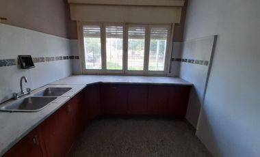 INCREIBLE OPORTUNIDAD!!! SE VENDE CASA 3 DORM EN ALTO VERDE-CORDOBA