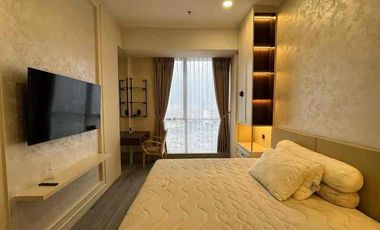 Di Sewakan Furnished Minimalis Taman Angrek Residence 2 Bed Room!
