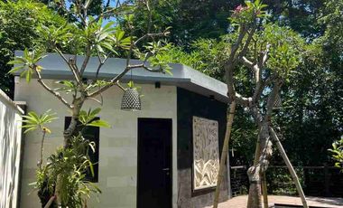 *‼️TURUN HARGA‼️*

*DIJUAL VILLA KETEWEL*

*River Front and Sea View*
(Visibility of Nusa Penida and Nusa Lembongan island from rooftop