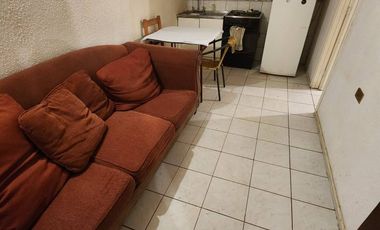 ARRIENDO EN REÑACA 1 DORMITORIO 1 BAÑO CABAÑA