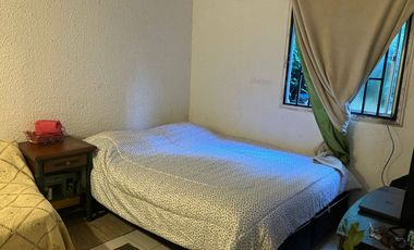 ARRIENDO EN REÑACA 1 DORMITORIO 1 BAÑO CABAÑA