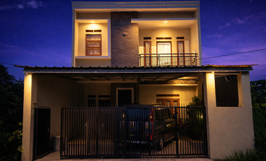 Rumah 2 Lantai Mainroad Kebon Manggu Cimahi | LT 128 m² | 4 KT | Harga di Bawah Pasaran