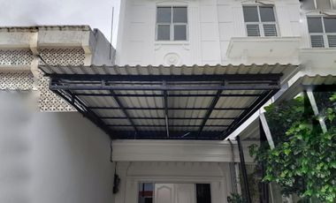 Ruko Strategis di Tebet Utara, Cocok untuk Kantor, 2 Akses Mobil, Lokasi Premium untuk Bisnis Anda