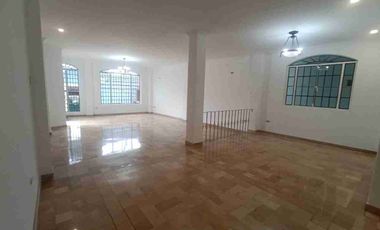 Casa en Alborada 4 dormitorios