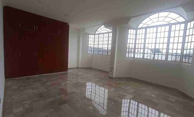 Casa en Alborada 4 dormitorios