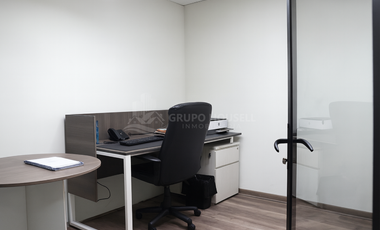 VENTA DE OFICINAS A PASOS DEL JOCKEY PLAZA - SURCO