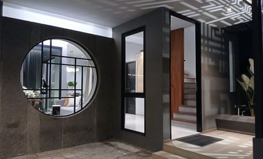 Rumah mewah Dekat ugm sudah lengkap furnished bisa kpr