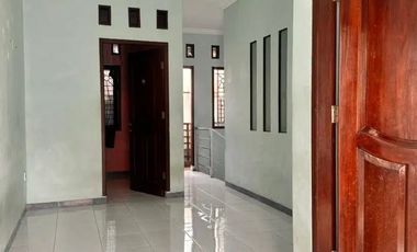 DISEWAKAN RUMAH SIAP HUNI