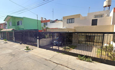 VENTA DE CASA EN JARDINES ALCALDE GUADALAJARA JALISCO