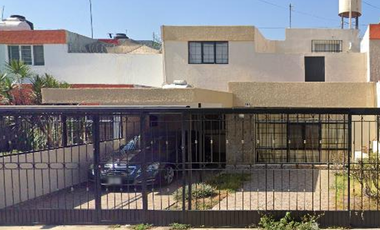 VENTA DE CASA EN JARDINES ALCALDE GUADALAJARA JALISCO