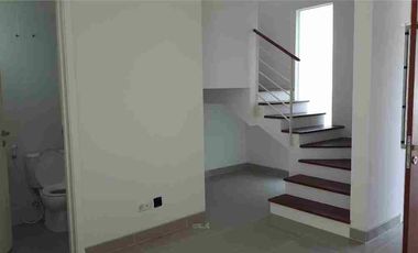 Disewakan Grand Harvest, Kebraon