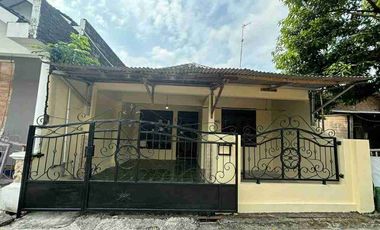 Rumah disewakan di Jebres, Surakarta, Jawa Tengah